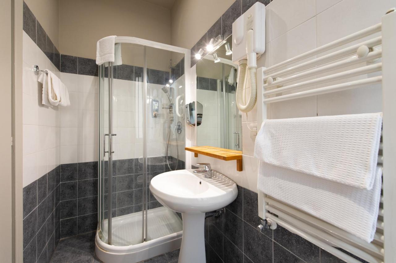 Residenza Ottaviani Roma Hotel ภายนอก รูปภาพ